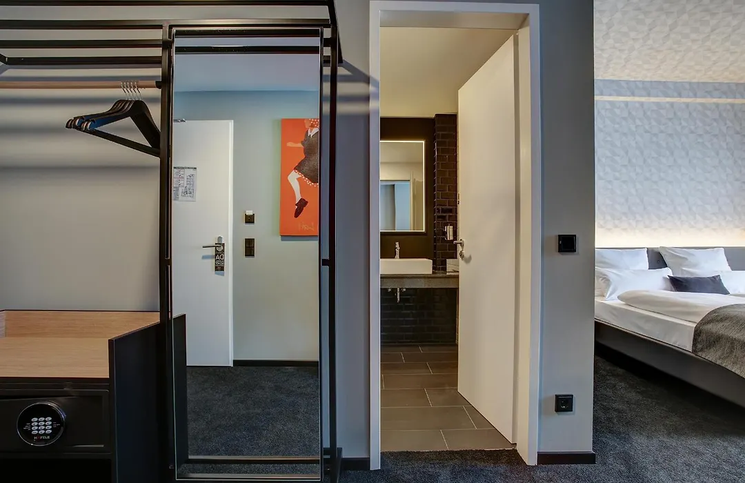 Vienna House Easy By Wyndham Dortmund City-1